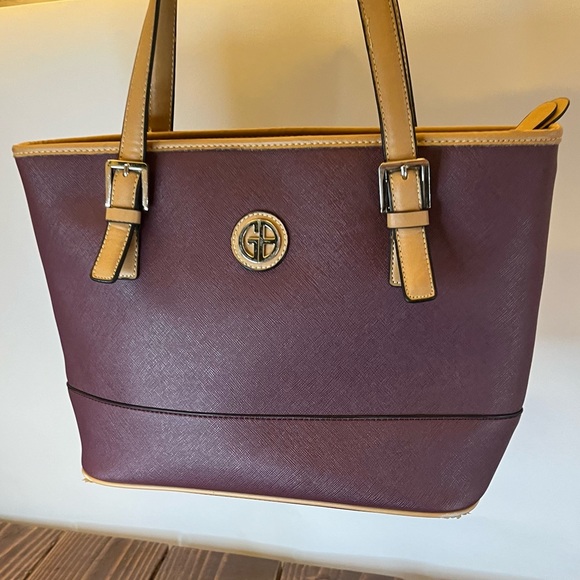 Giani Bernini Maroon Shoulder Bag - Picture 3 of 14